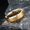 thumbnail image 3 of Alianza de boda King Will GLORY, 6 mm, carburo de tungsteno, oro de 24 quilates, 3 of 7