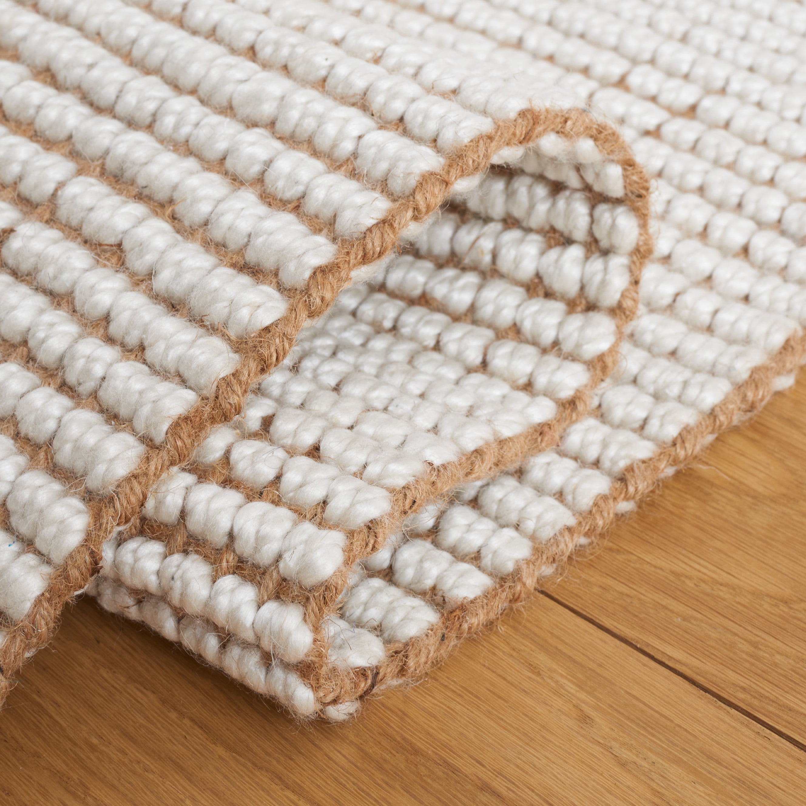 SAFAVIEH Natural Fiber Crawford Abstract Area Rug, Ivory/Natural, 6' x 6' Square