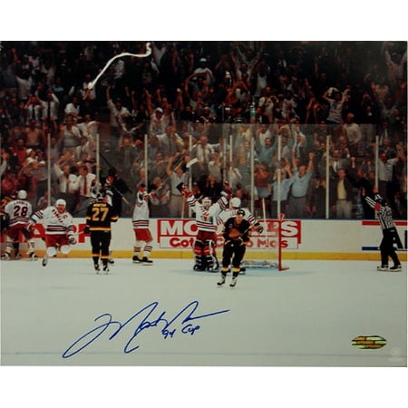 Mark Messier Autographed Victory on Ice 8" x 10" Photograph