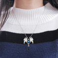 thumbnail image 5 of Collar con colgante de peltre con alas de murciélago y piedra, 5 of 5