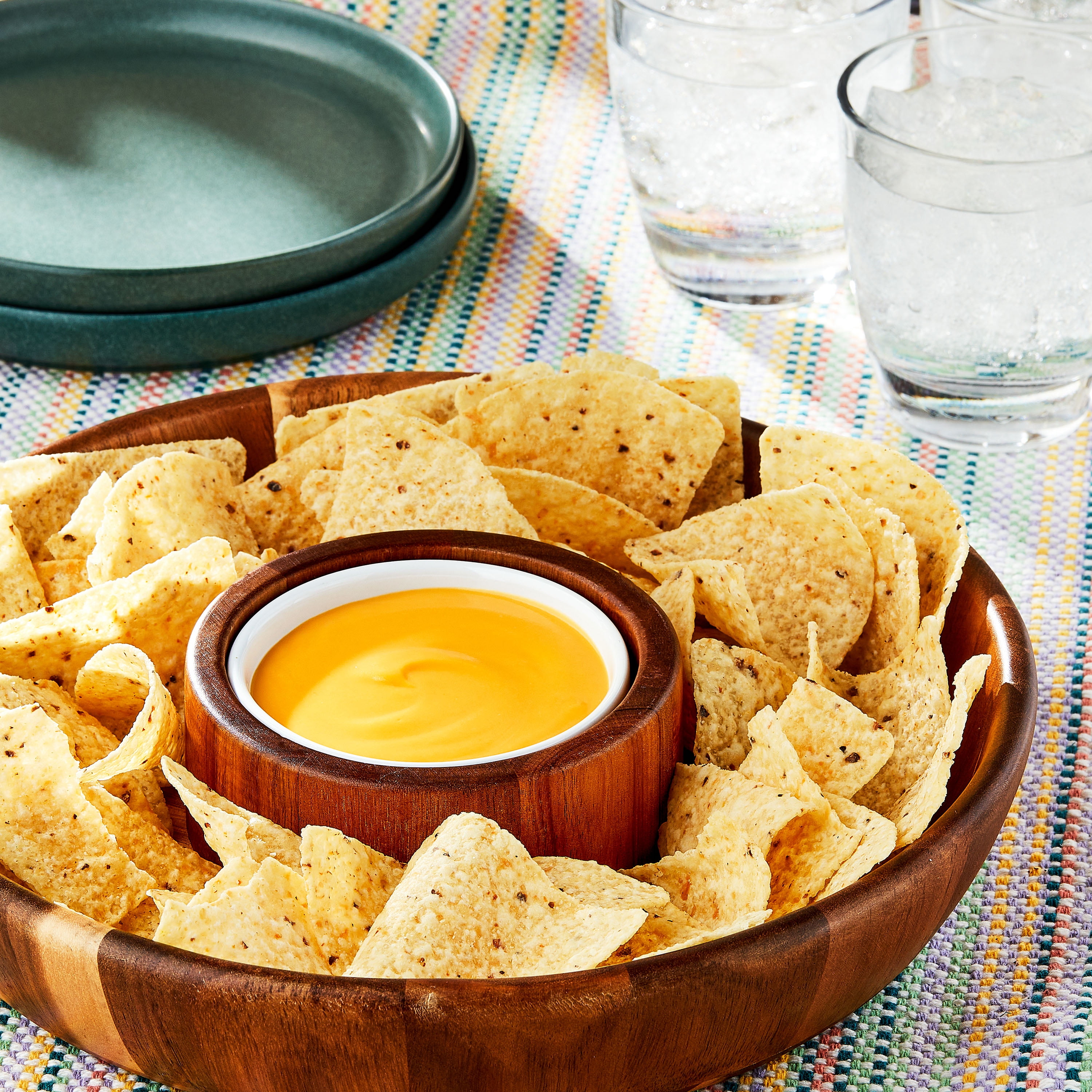 Great Value Stadium Style Cheddar Cheese Dip, 15 oz