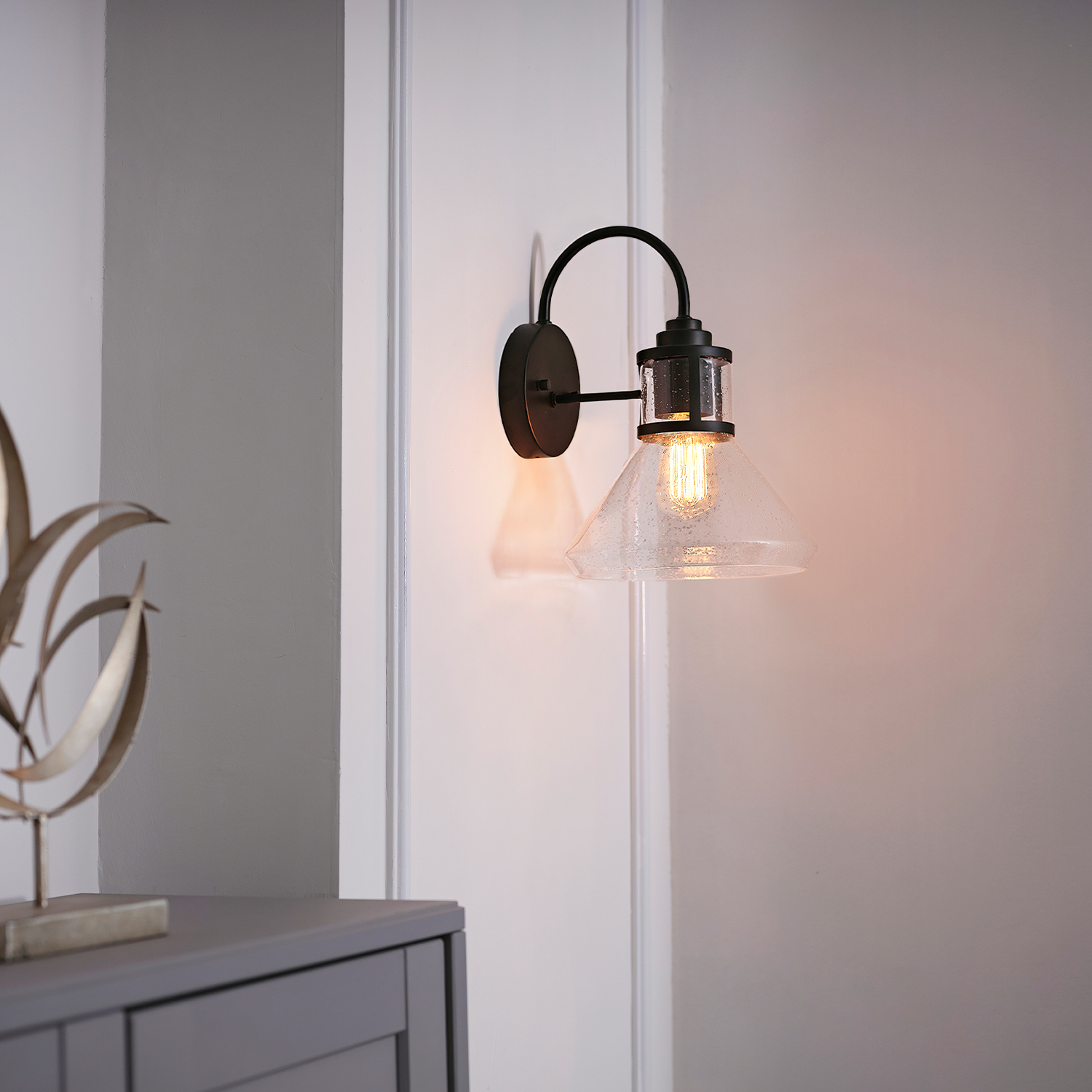 Globe Electric Torrent 1-Light Black Outdoor Wall Sconce with Seeded Glass Shade and Bulb Included, 44661