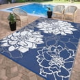 thumbnail image 1 of Tapis de Patio Extérieur – Tapis en Paille Plastique Réversible 9x18 Pieds – Résistant aux UV et aux Taches – Floral Moderne Bleu Marine/blanc – Imperméable, Facile à Nettoyer – Comprend Sac et Piquets – Spéc. É.-U., 1 of 7