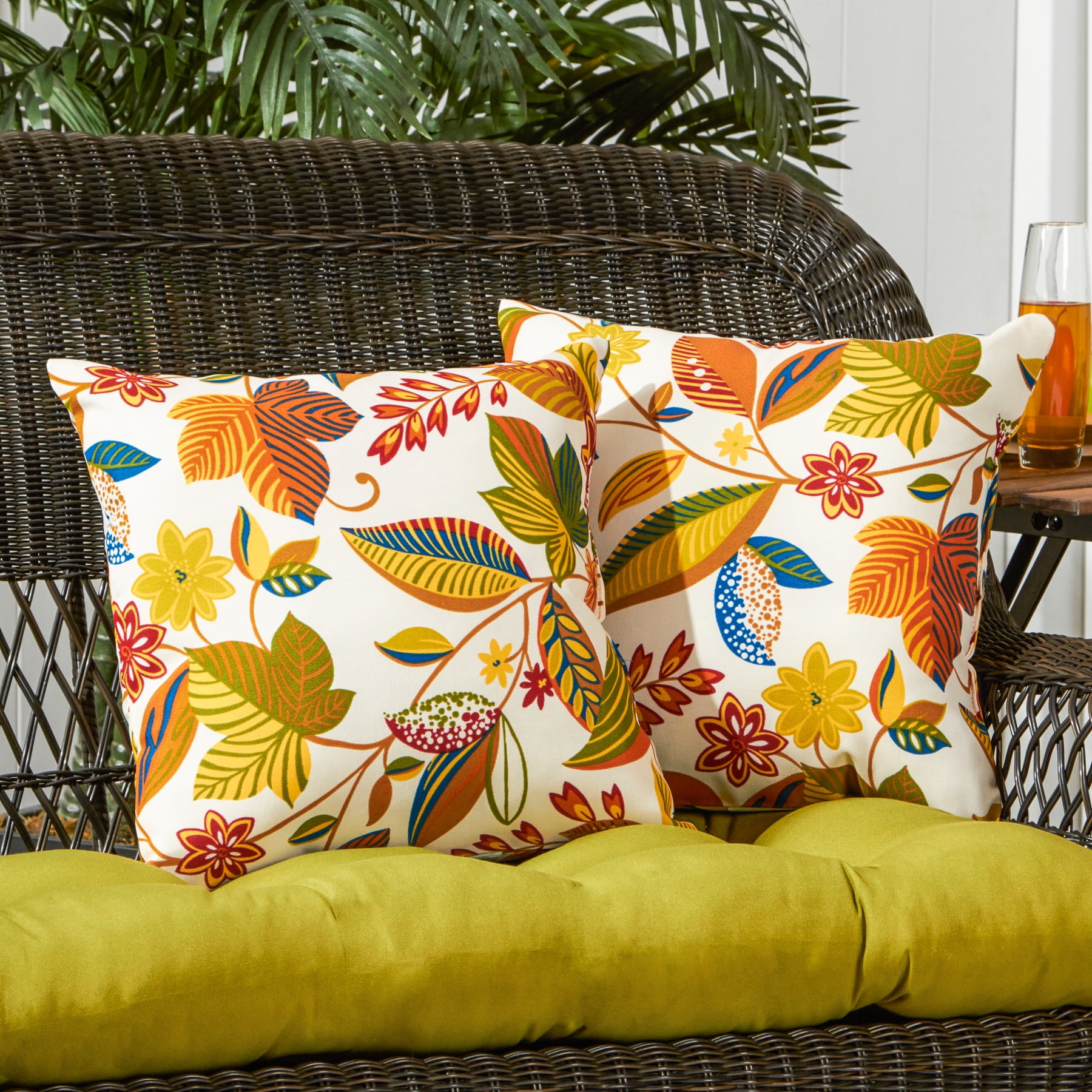 Greendale Home Fashions 17'' x 17'' Reversible Outdoor Throw Pillow, Set of 2, Esprit Floral
