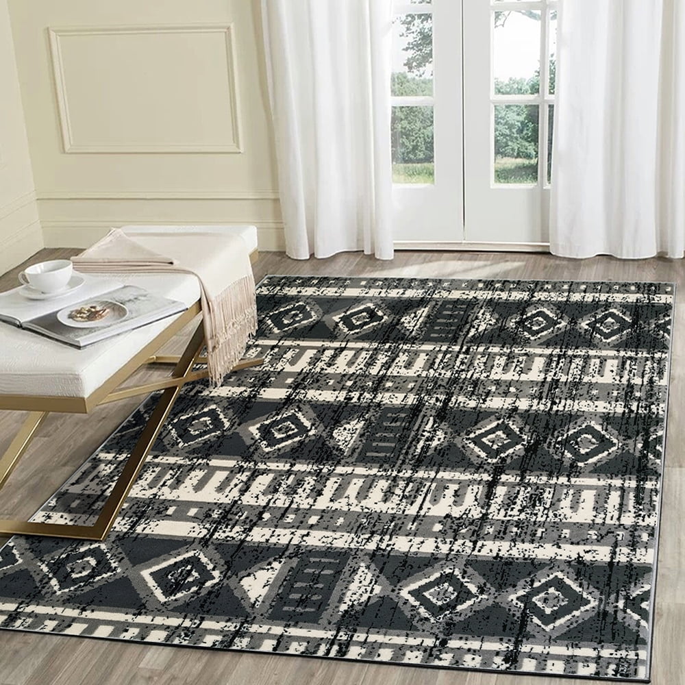 LR Home Infinity Gray Black 5x7 Distressed Geometric Indoor Contemporary Modern Area Rug