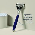 thumbnail image 4 of Maquinilla de afeitar Harry's Winston de 5 hojas con banda lubricante para hombre, 4 of 7