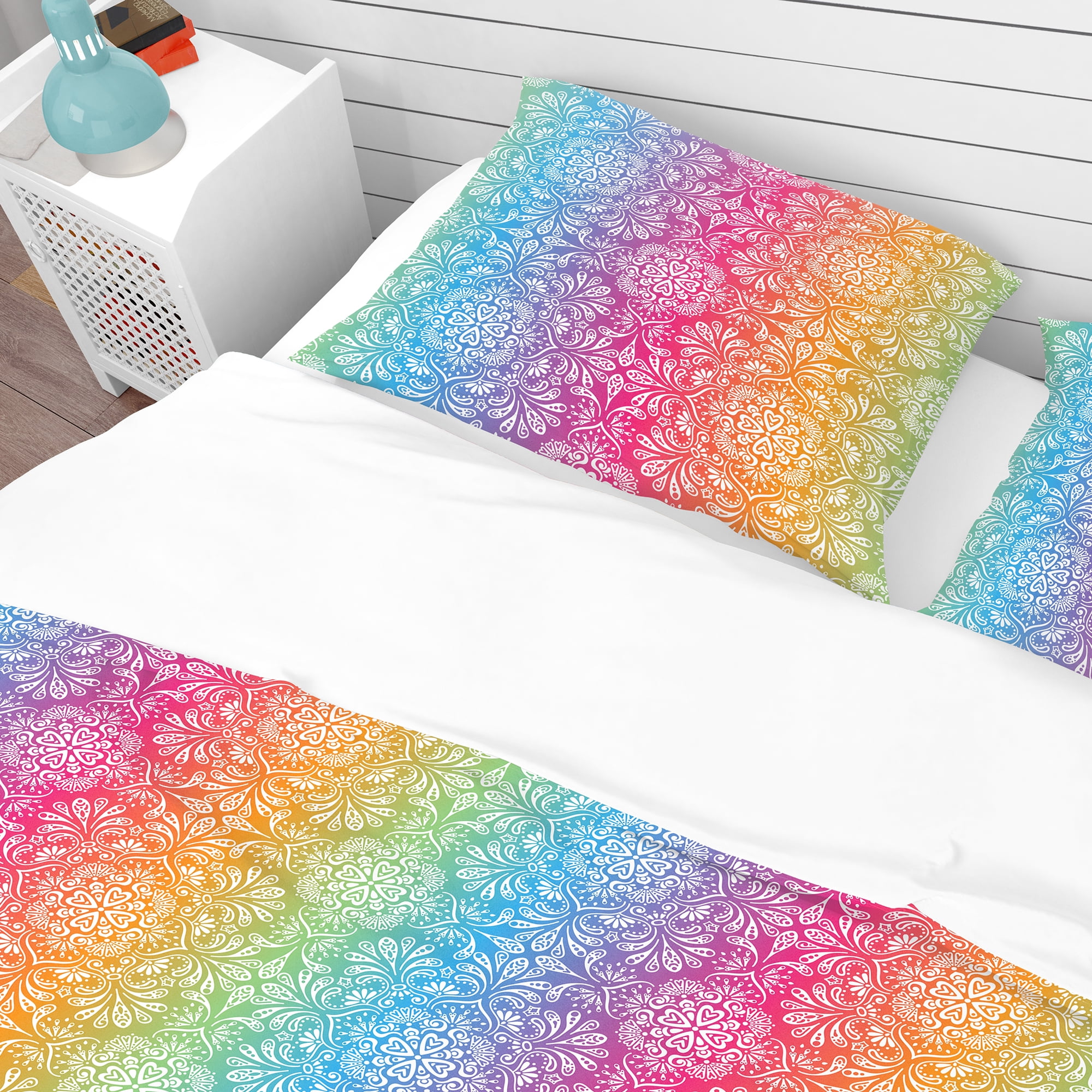 Designart 'Ethnic Floral Pattern' Bohemian & Eclectic Duvet Cover Set