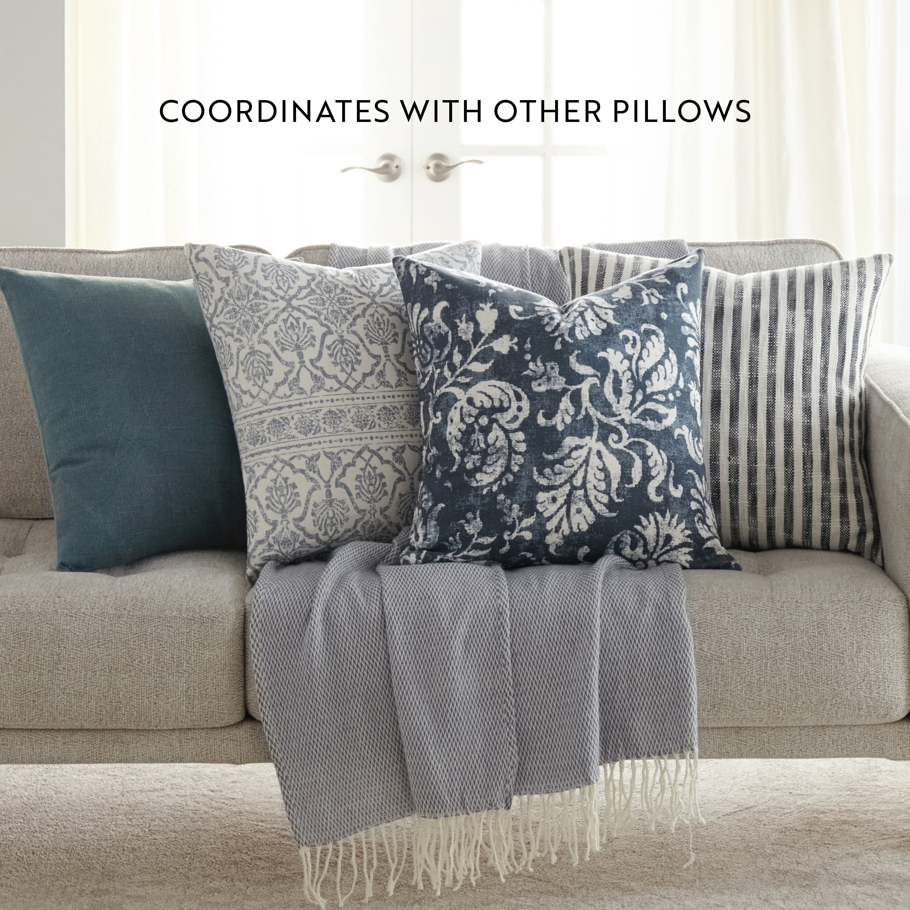 Noble Linens 2-Pack Cotton Slub Decor Throw Pillows - Antique Floral Arctic