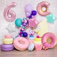 thumbnail image 3 of Set de 6 globos de cumpleaños Dokuna con temática de donuts, 6 piezas, 3 of 5
