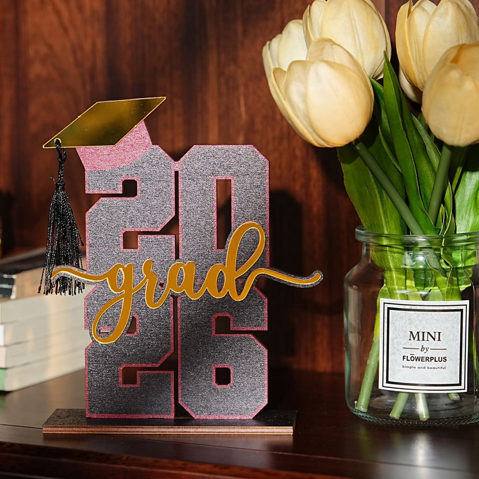 2026 Graduation Wooden Tabletop Decoration Sign with Cap and Tassel 7.9in, Graduation Party Table Centerpiece Decor for Home Party Celebration and Graduation Gift