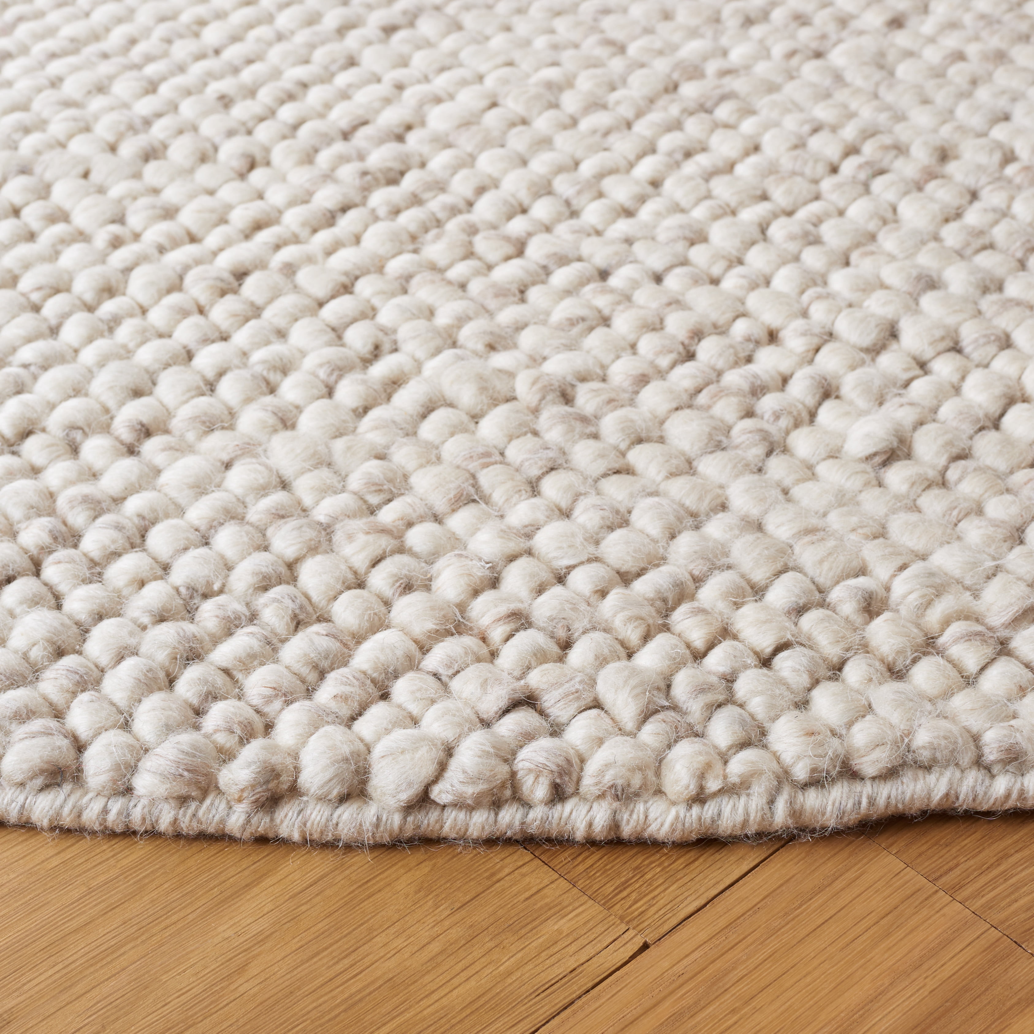 SAFAVIEH Natura Willoughby Distressed Area Rug, Beige/Ivory, 10' x 10' Round