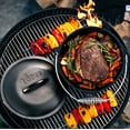 thumbnail image 5 of Cocotte en fonte Lodge avec anse spirale, 5 of 5