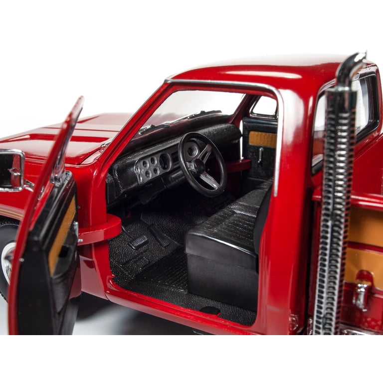 Autoworld AMM1194 1978 Dodge Adventurer 150 Pickup Truck Lil Red