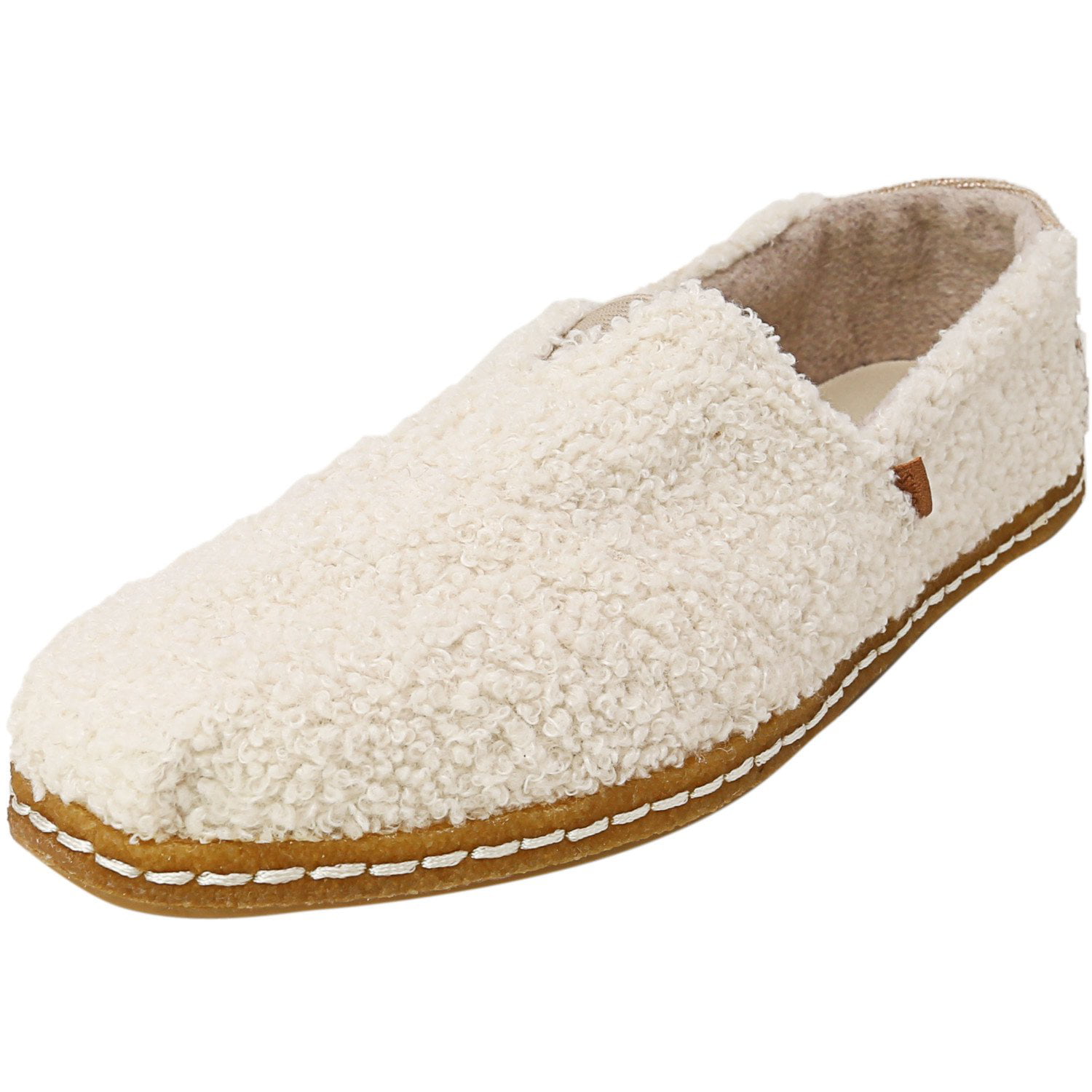 toms fuzzy slippers