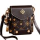 thumbnail image 1 of Pequeños bolsos de Crossbody para los bolsos de hombro de moda de las mujeres, bolso del teléfono del diseñador con las ranuras para tarjetas, 1 of 5