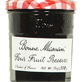 Confiture / French fruits jam Bonne Maman in a grocery store Stock Photo -  Alamy