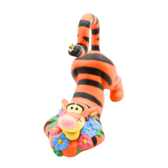 1998 Tigger in the Garden Winnie the Pooh Hallmark Keepsake Christmas Tree Ornament - QEO8436