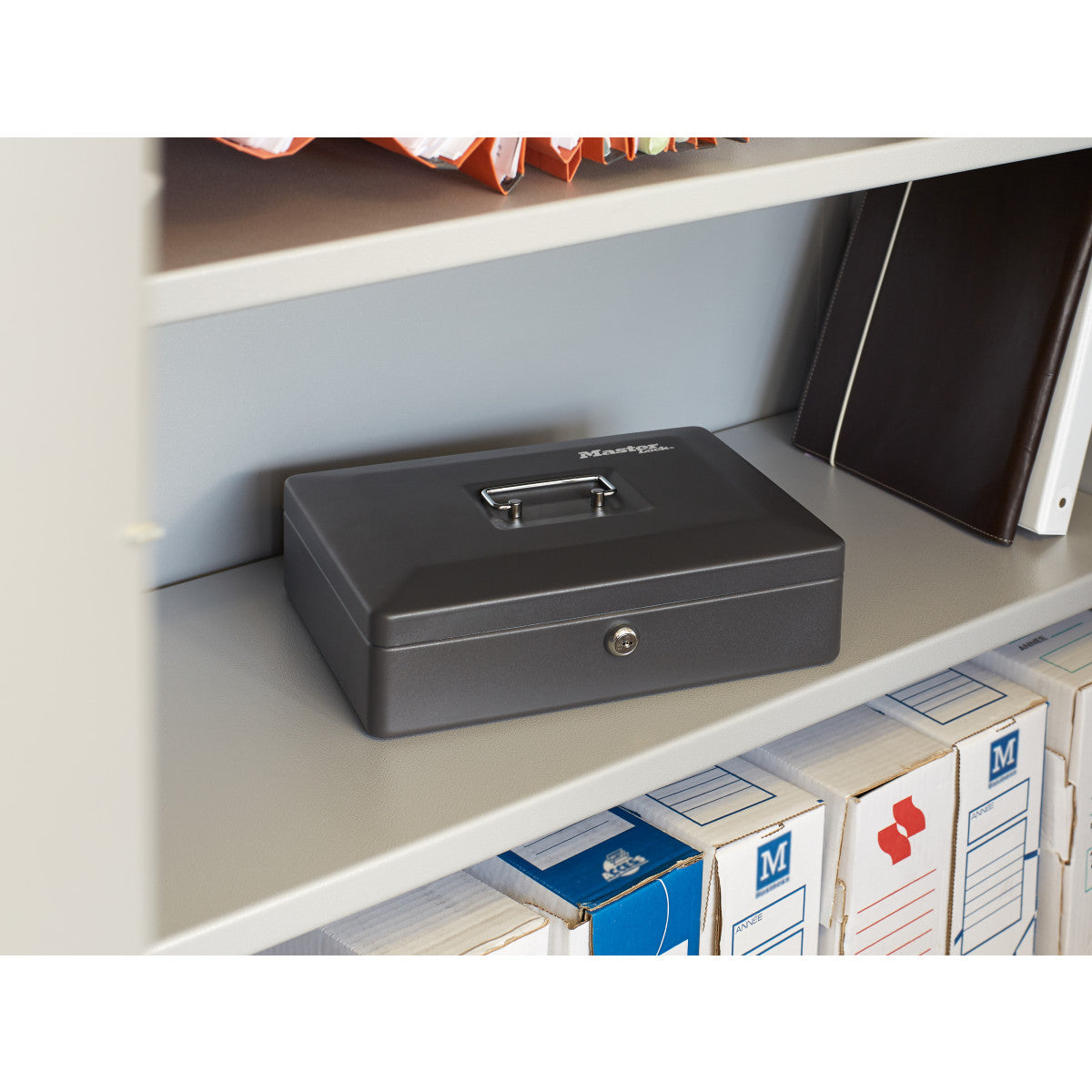 SentrySafe CB-12 Cash Box with Money Tray photo 3
