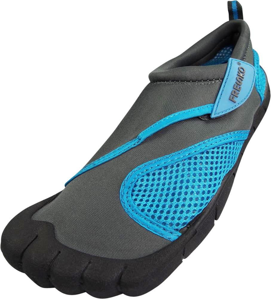 womens water shoes for kayaking