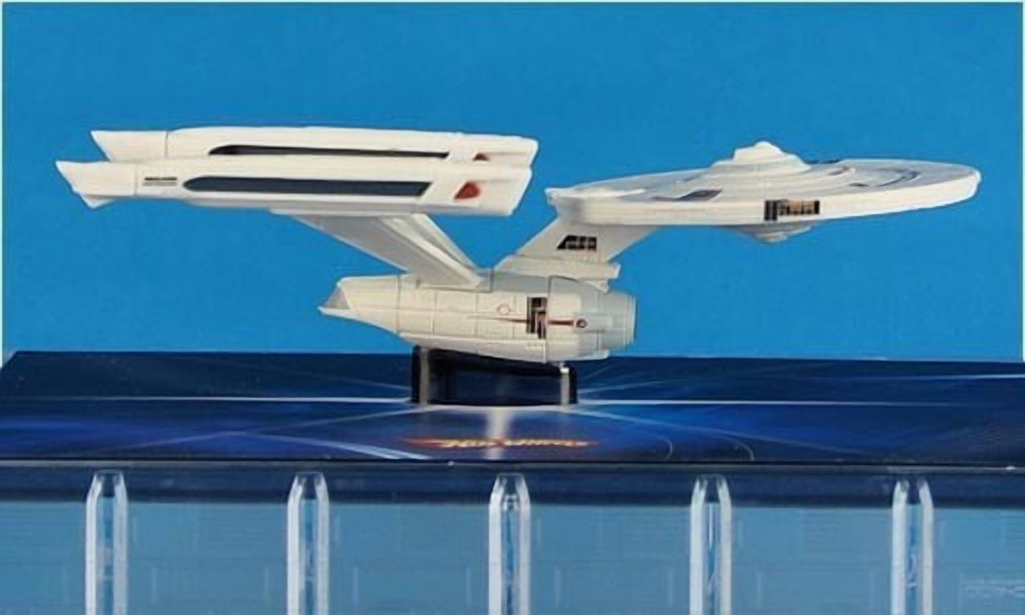 Hot Wheels 2009 San Diego Comic Con Exclusive Star Trek U.S.S. Enterprise