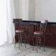thumbnail image 2 of Conjunto de 2 taburetes de bar Costway Acolchado diseño retro metal 42 x 48 x 114 cm, 2 of 10