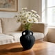 thumbnail image 5 of Jarrón de plástico negro o blanco 8,27 pulgadas centro de mesa decorativo • Forma moderna de botella redondeada • Para flores secas Plantas de pampas Decoración de oficina en casa, 5 of 6