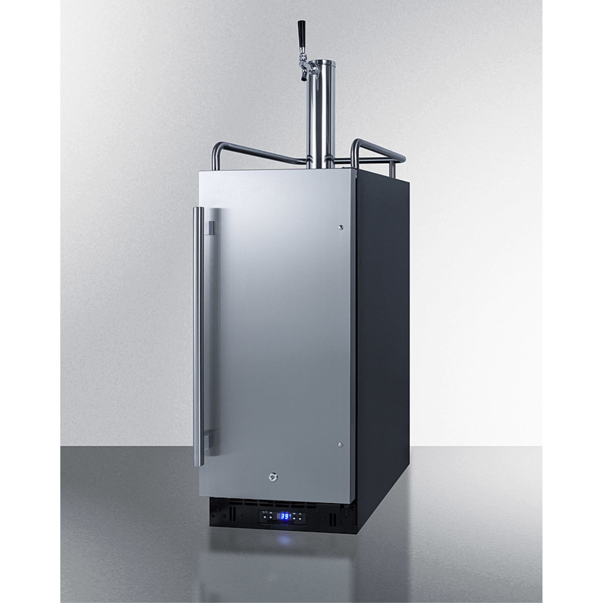 Summit SBC15BEER 15''W Built-In Beer Kegerator - Black/S Steel