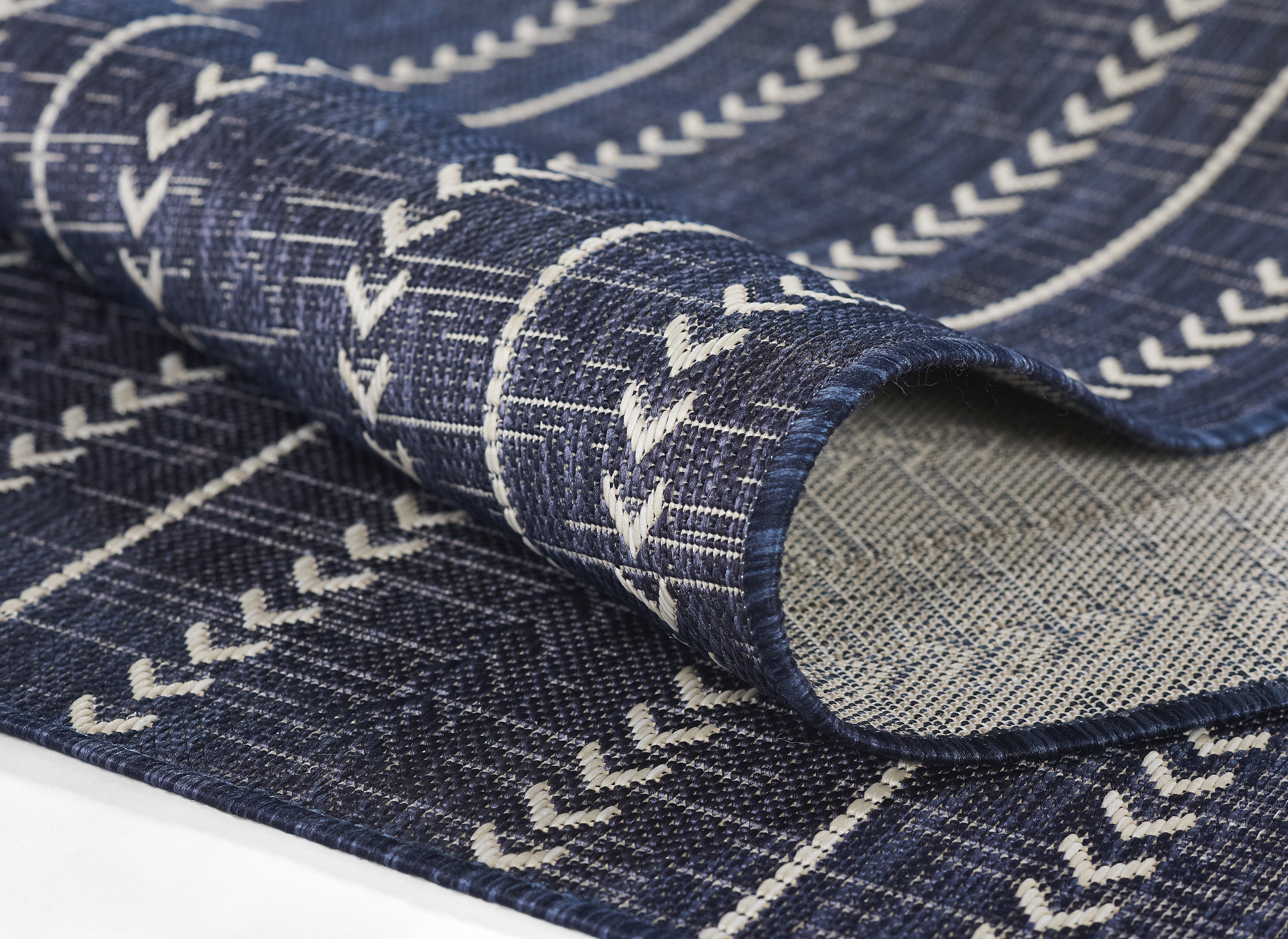 Momeni Riviera Geometric Navy Indoor Outdoor Rug 9' X 12'