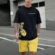 thumbnail image 1 of WILLBEST Conjunto de Traje para Hombre con Estampado de Oso para Uso Exterior E Informal. Combinación de Manga Corta y Pantalones Cortos para Verano. Ideal para Relajación y Actividades Físicas., 1 of 3