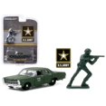 thumbnail image 1 of Coche de Modelo 1967 Ford Custom Ejército de EE. UU. con soldado figura 1/64 Greenlight, 1 of 1