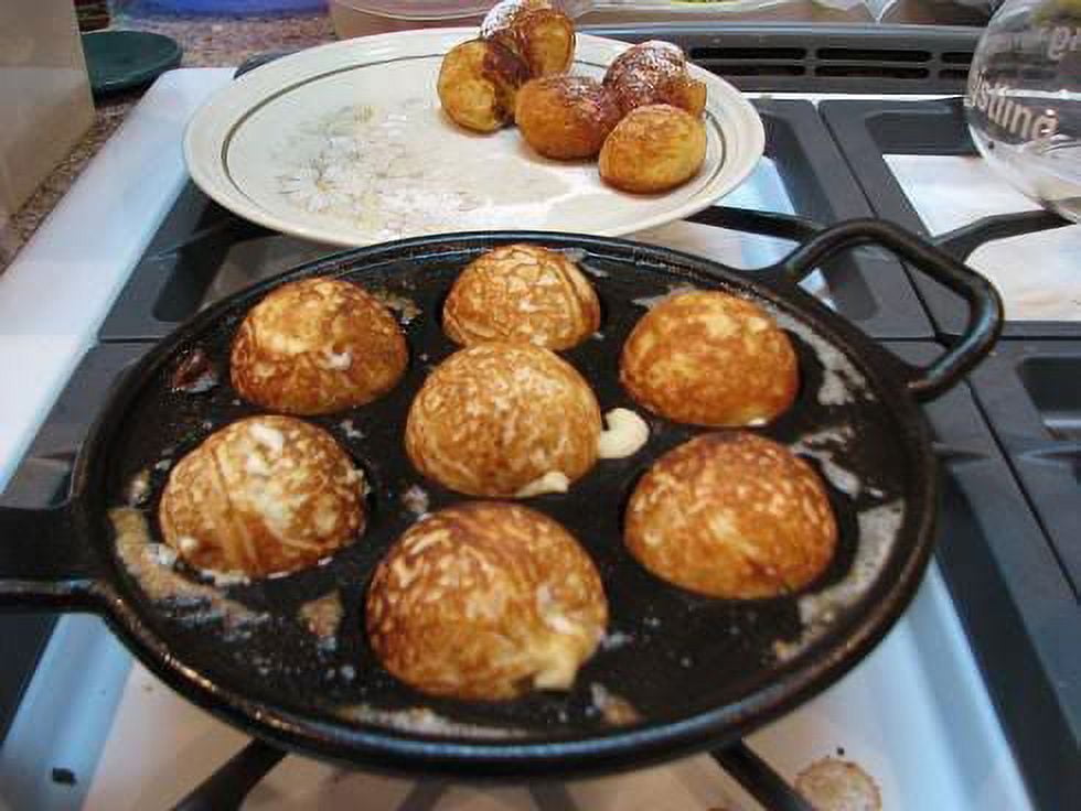 Lodge Aebleskiver Pan Seasoned Cast Iron, P7A3, with assist handle