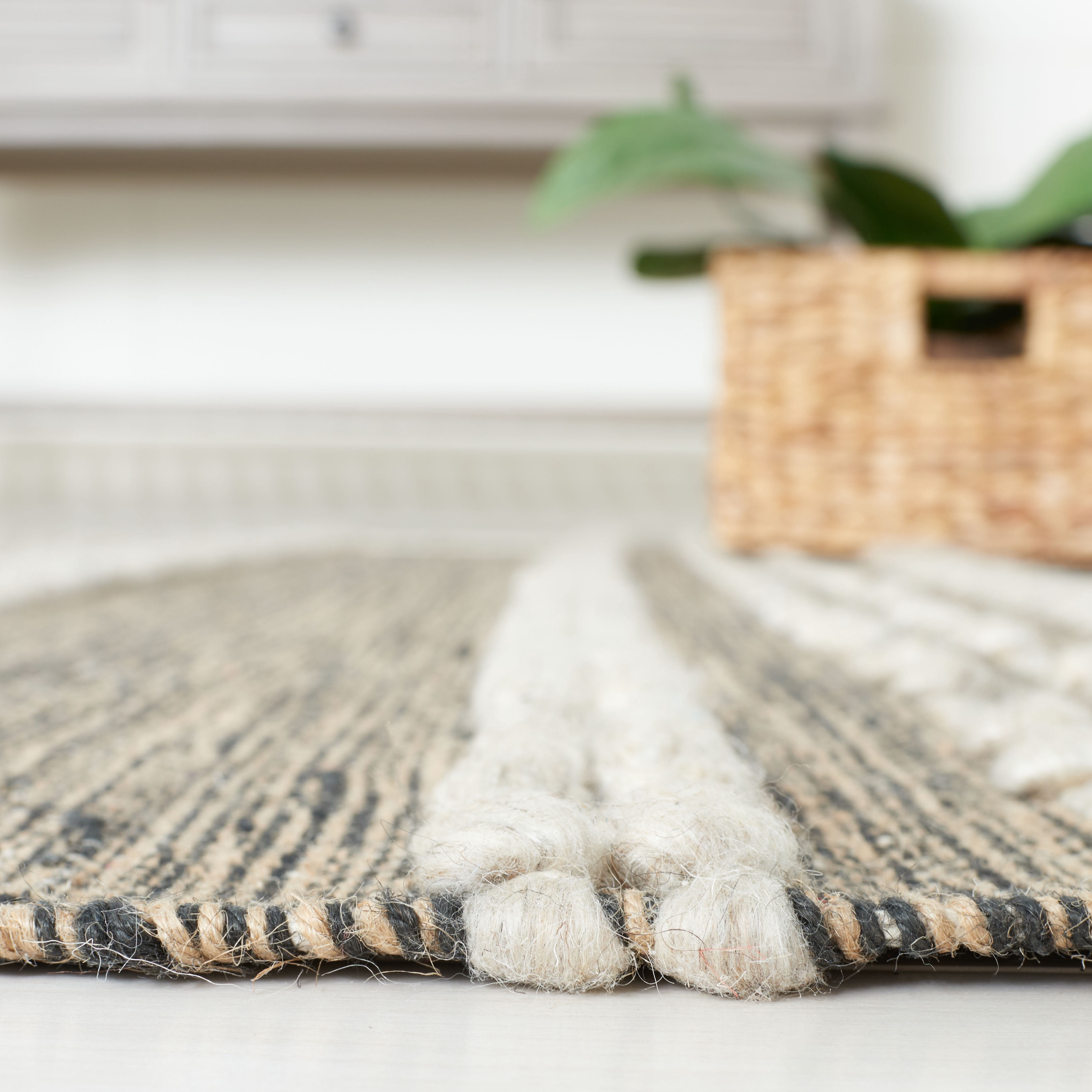 SAFAVIEH Natural Fiber Sylvester Striped Area Rug, Natural/Beige, 5' x 8'