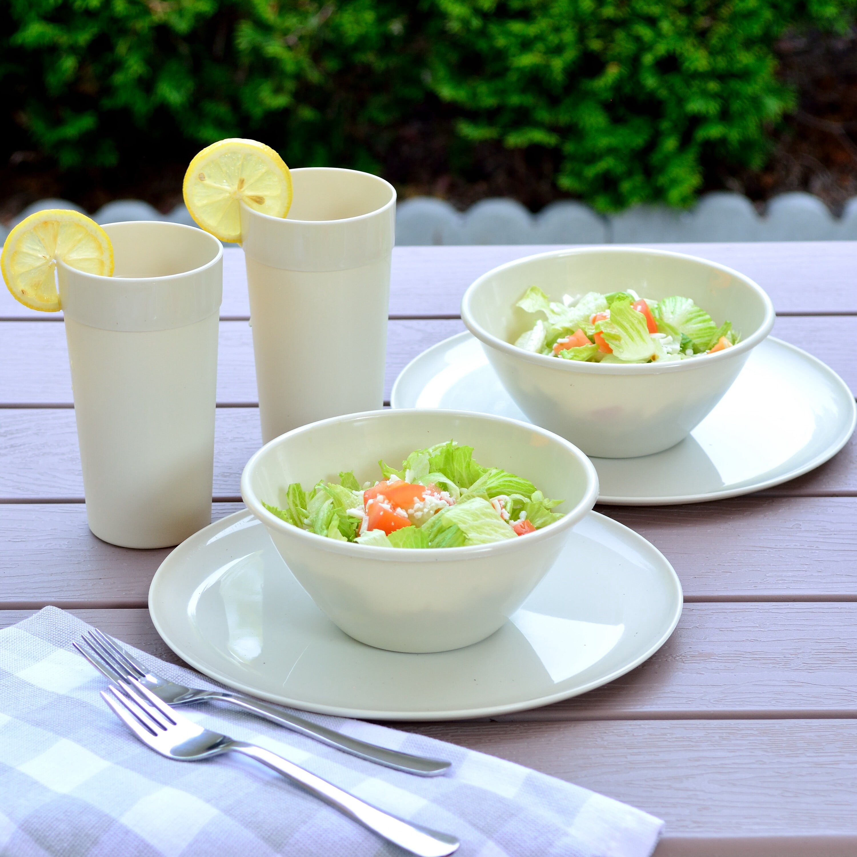 18 Piece Plastic Kitchen Dinnerware Set, Plates, Dishes, Bowls, Cups, Service for 6 - Cream YE393.013
