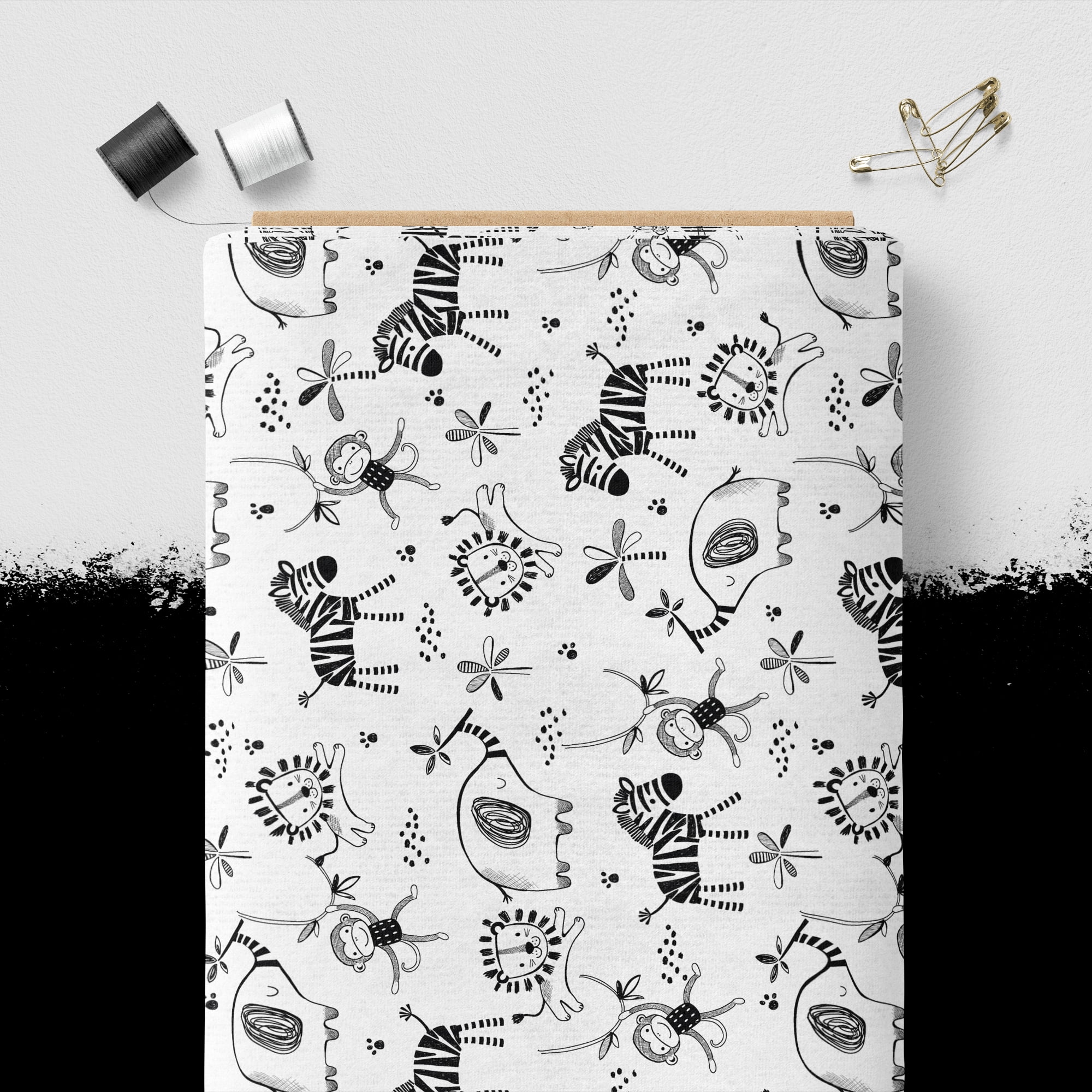 Mainstays 44" Width Cotton Flannel Safari Black/White Fabric 8 Yard Bolt