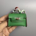 thumbnail image 1 of Super Link Mini Long Style Crocodile motif sac pendentif voiture porte-clés cadeau femme exquis créatif écouteur mignon sac pendentif, 1 of 4