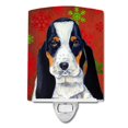 thumbnail image 1 of Caroline'S Treasures Lh9329Cnl Basset Hound Copos De Nieve Rojos Y Verdes Vacaciones Navidad Luz Nocturna De Cerámica Compacta Certificación Ul Ideal Para Dormitorio, Baño, Guardería, Pasillo, Cocina,, 1 of 1