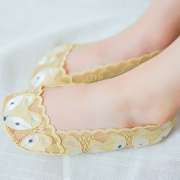 MERRYHAPY Girls Low Cut Invisible Socks 3 Pairs Anti-Skid Lace Ankle Socks Comfortable Breathable