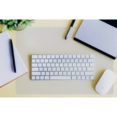 Desktex® Polycarbonate Rectangular Desk Pad with Anti-Slip Backing - 20" x 36"