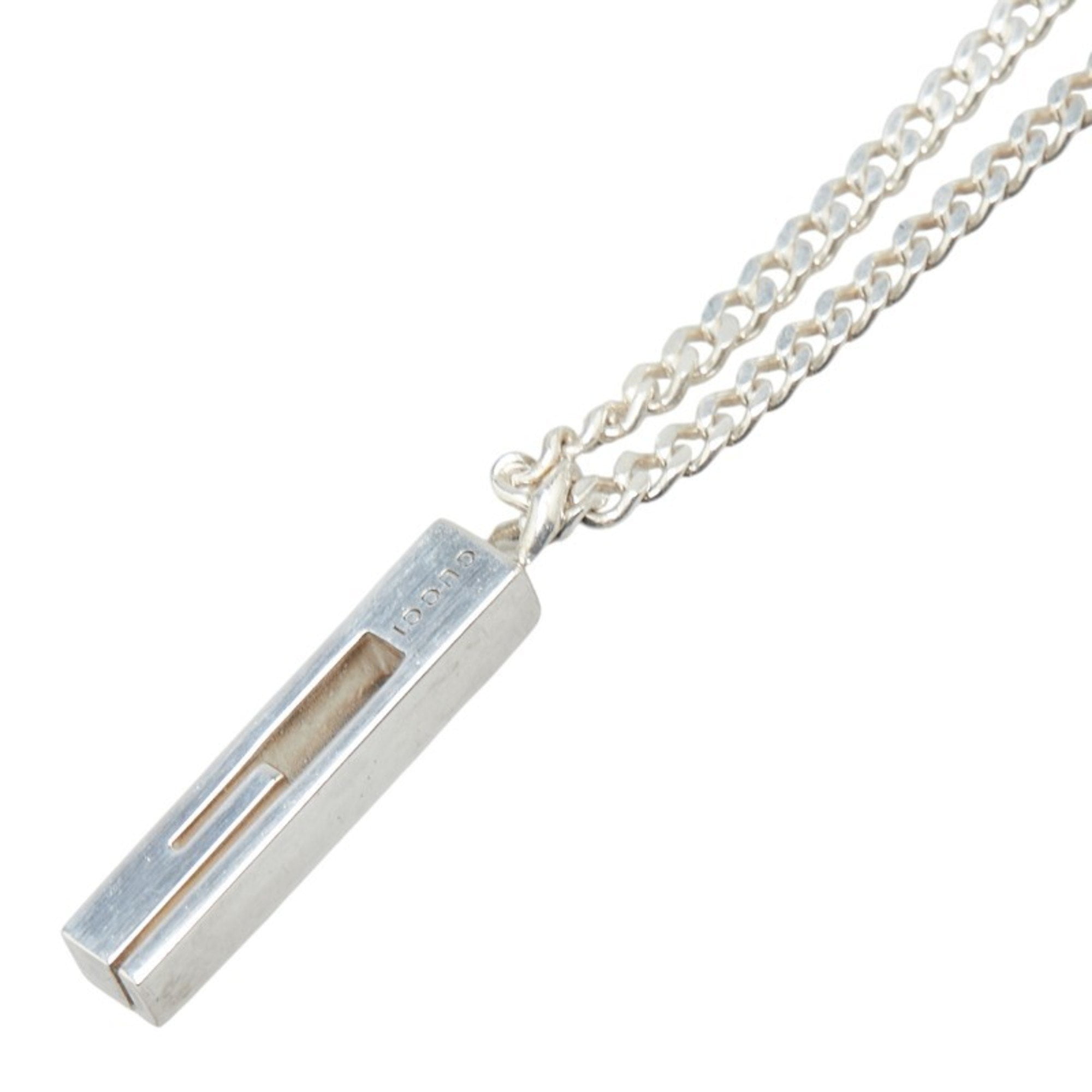 Pre-Owned Gucci logo necklace in silver SV925 for women. (Good)