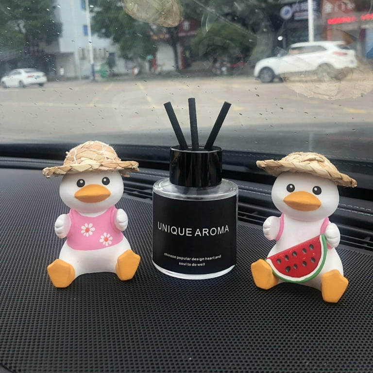 Cute Sitting Swing Duck Car Pendant,Duck On Swing Car Decor Car Rearview  Mirror Pendant Car Accessories Cute Shape Party Hanging Interesting Hand-made  Duck Charm Interior Decoration for Car Home,A6 