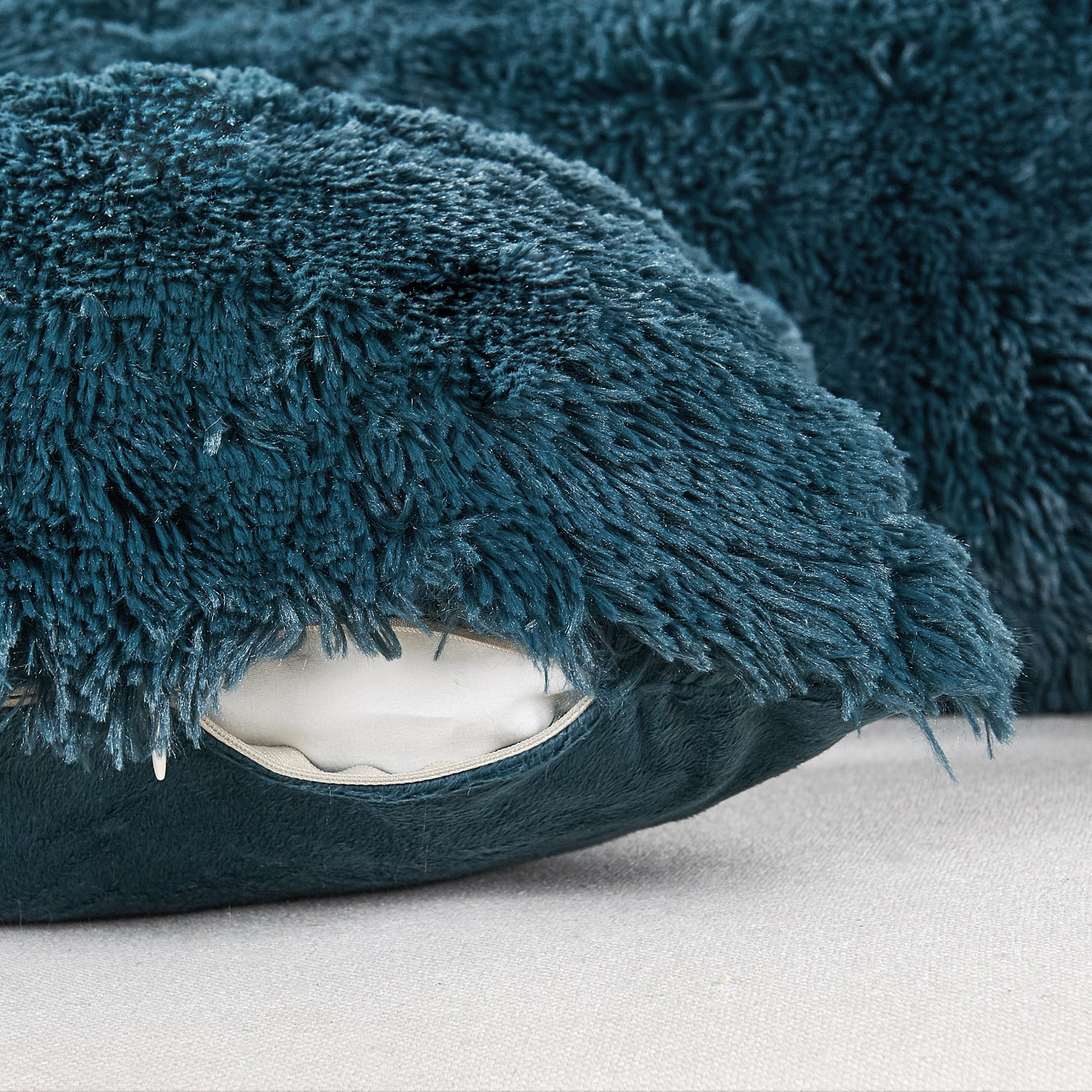 Home Soft Things Luxury Shaggy Faux Fur Throw Pillow Cases, Ultra Soft Plush Pillow Covers Fluffy Decorative Cushion Covers, No Pillow Insert, Set of 4, Teal, 20x20 Inch