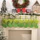 thumbnail image 2 of Árbol de Navidad verde creativo decorado con letras de punto verdes, calcetines colgantes, calcetines colgantes con nombre, bolsa de regalo de Papá Noel para Navidad, 2 of 5
