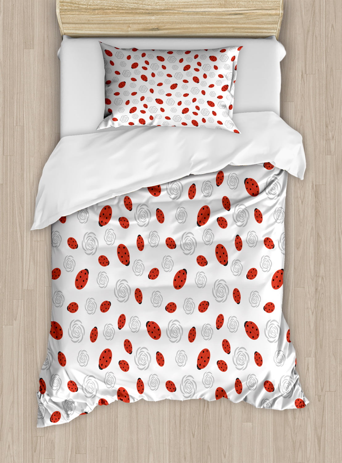 Ambesonne Ladybugs Duvet Cover Set Ladybug Dotted Wings Swirls and Curves Pattern Animal King Size Decorative 3 Piece Bedding Set with 2 Pillow Shams White Black 