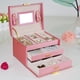 thumbnail image 2 of Caja organizadora de almacenamiento de joyas de tres capas, vitrina de PU para pendientes y collares (rojo sandía), 2 of 2