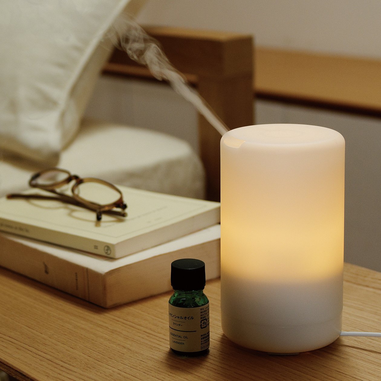 Aromatherapy Essential Oil Diffuser Portable Ultrasonic Cool Mist Humidifier with Color LED
