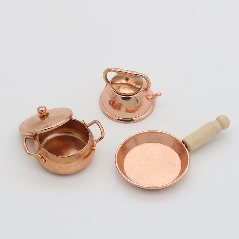 1/12th Scale Dolls House 'Copper' Casserole with Lid. 