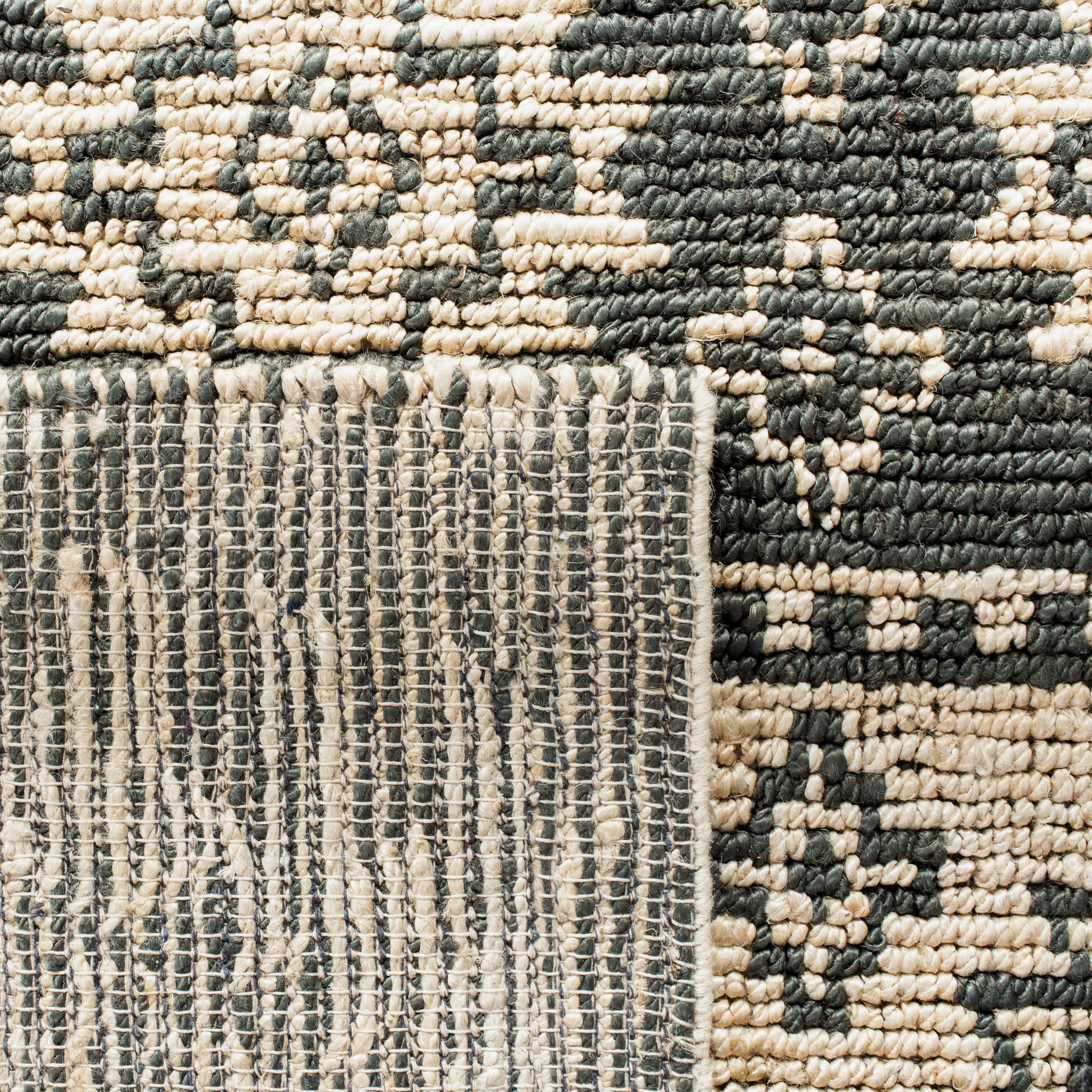 SAFAVIEH Bohemian Balfour Aztec Area Rug, Gray/Beige, 6' x 6' Round