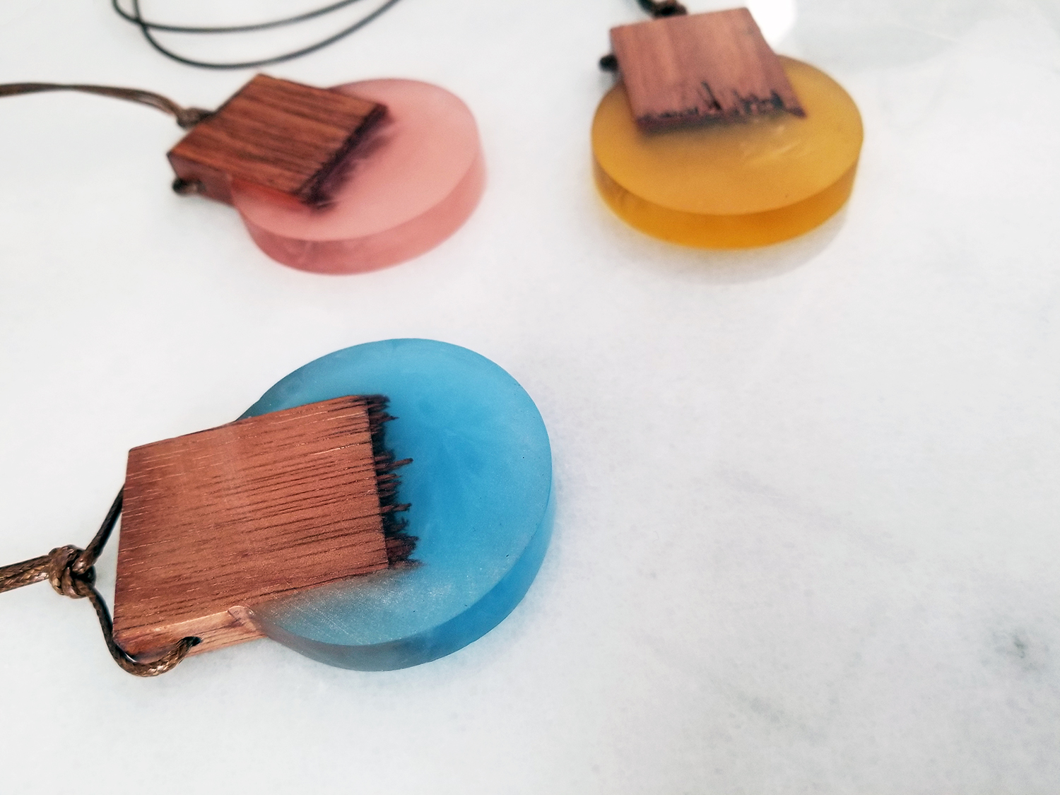 Blue Box Boutique Inc Round Aqua Resin Wood Leather Cord Necklace for Women, Teens | Wood Anniversary Gift