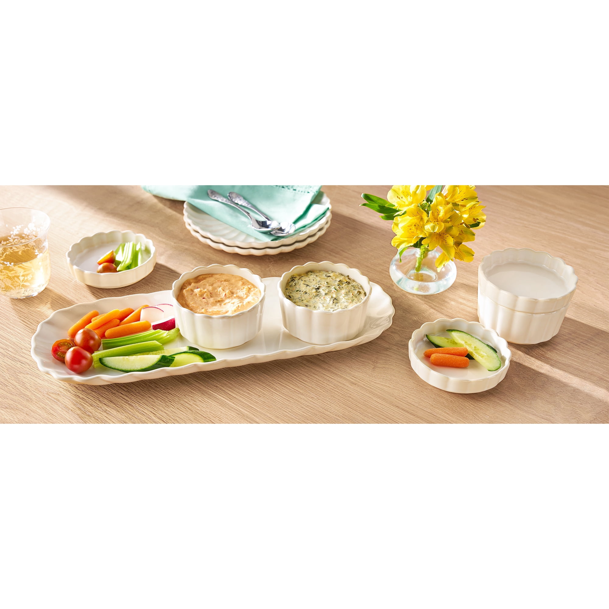 The Pioneer Woman Colette 7-Piece Stoneware Bowls with Lids & Tray, Cream