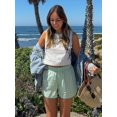 thumbnail image 3 of Conjunto de 2 piezas para mujer, traje de pantalones cortos a rayas con cordones, Blusa de manga farol y cuello en V, holgado, elegante, primavera y verano, 2024, 3 of 5
